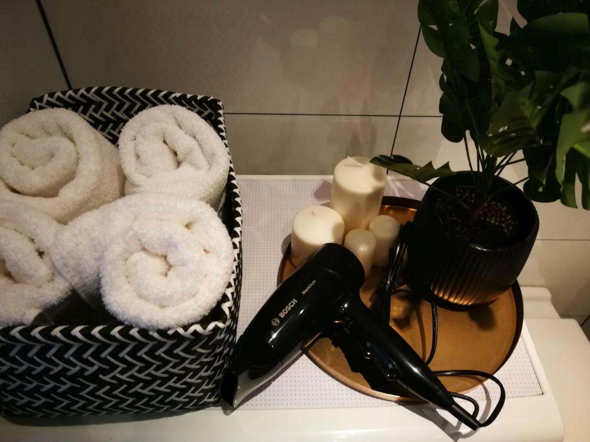 3D Szlak 77 Apartament Krakkó Kültér fotó